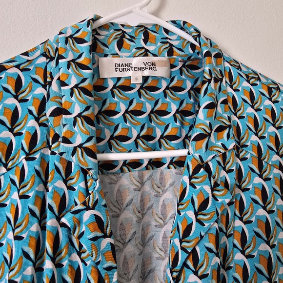 DVF Dress Julian Womens 4 Blue Short Sleeve Wrap Retro V Neck - Picture 3 of 12